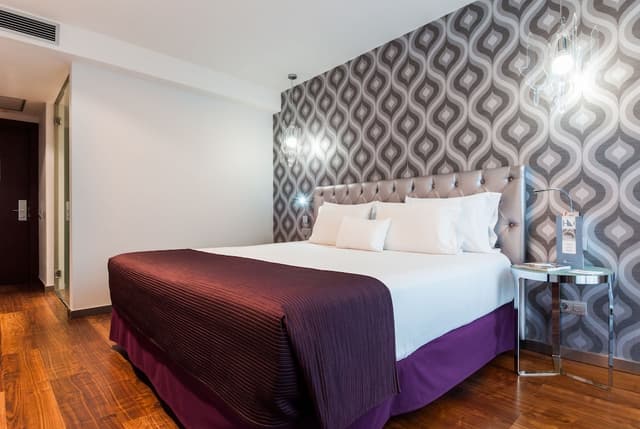 Ikonik Ramblas-Double Room Single Use, 1 Double or 2 Twin Beds-2