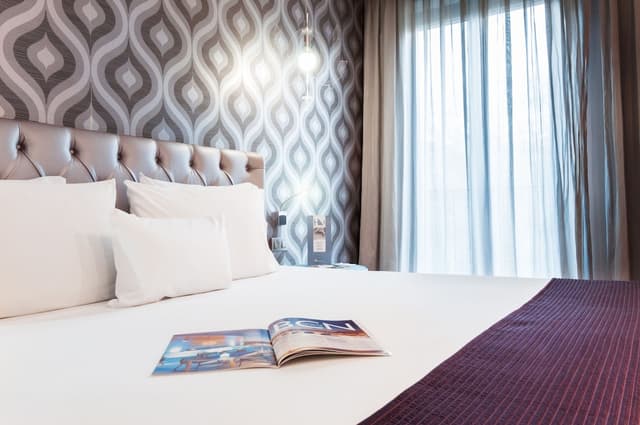 Ikonik Ramblas-Double Room Single Use, 1 Double or 2 Twin Beds-8