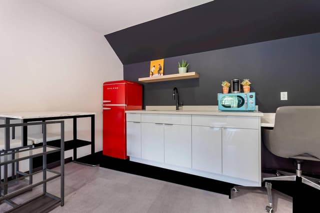 ハイツ ハウス  ホテル、アセンド  ホテル コレクション-スイート キングベッド 1 台 禁煙-9