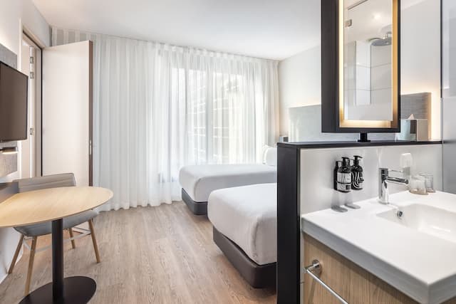 INNSiDE by Meliá Amsterdam-2 Connected Rooms (3+1)-4