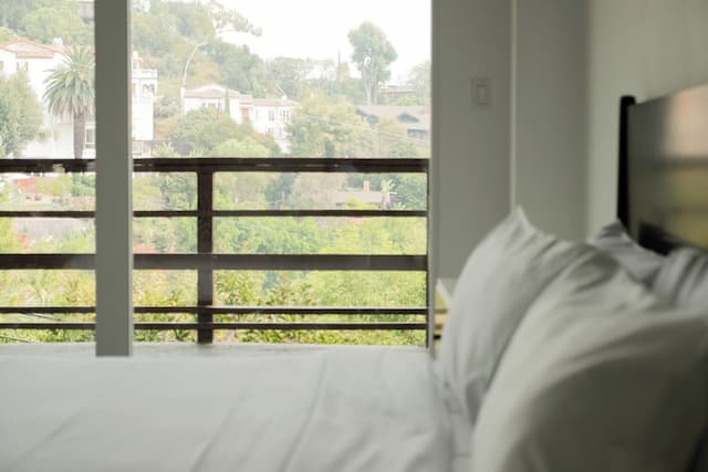 Hollywood Hills Hotel-Hollywood Hills View Family Suite-11