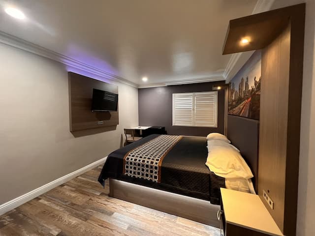 帕提奧汽車旅館-標準客房, 1 張特大雙人床-1