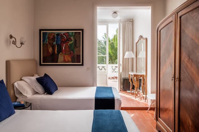 中等浪漫酒店-四人房, 露台-4