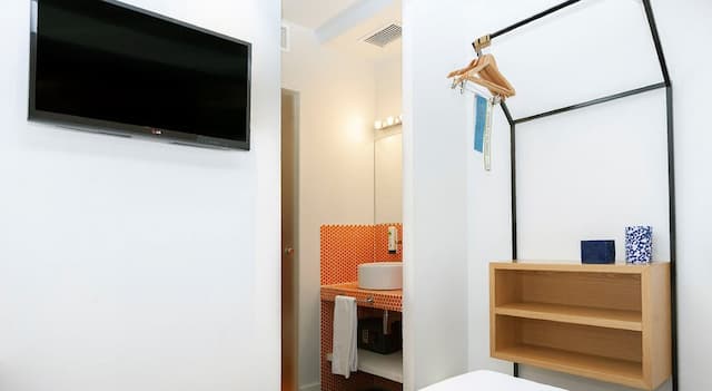 SLEEP’N Atocha – B Corp Certified-Basic Double Room-2