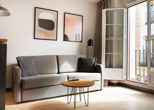 Limehome Madrid Calle de la Madera-One-Bedroom Apartment with Balcony-6