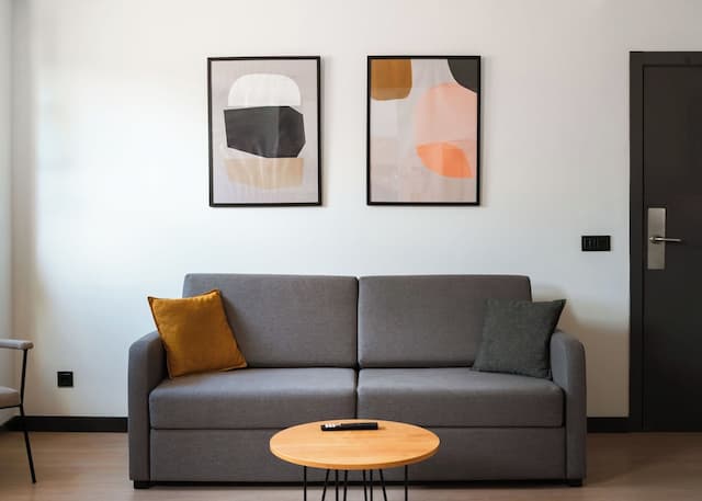 Limehome Madrid Calle de la Madera-One-Bedroom Comfort Apt with Balcony-6