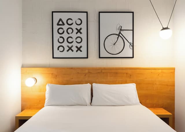 Limehome Madrid Calle de la Madera-Comfort Studio with Sofa Bed-5