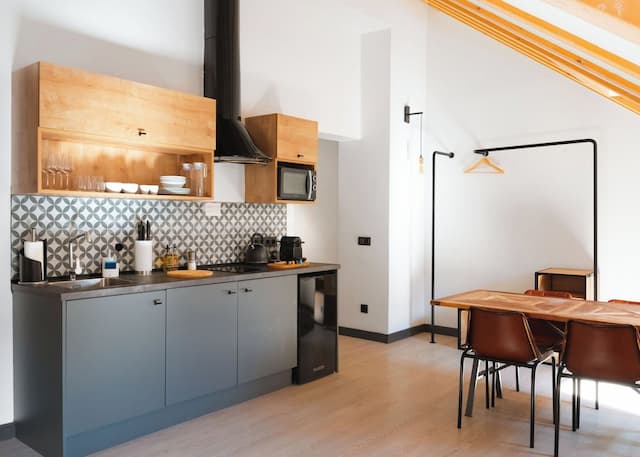 Limehome Madrid Calle de la Madera-One-Bedroom Apartment with sofa bed-3