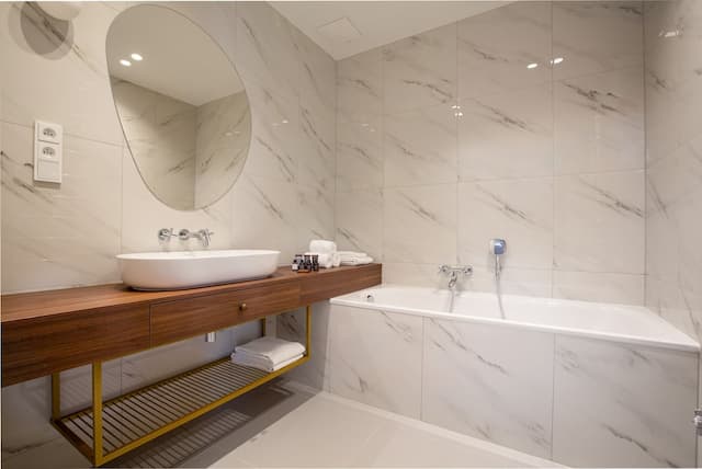 OREA Place Seno-Executive Apartment-6