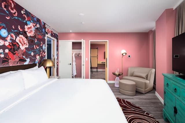 Versante Hotel-Executive Suite-1