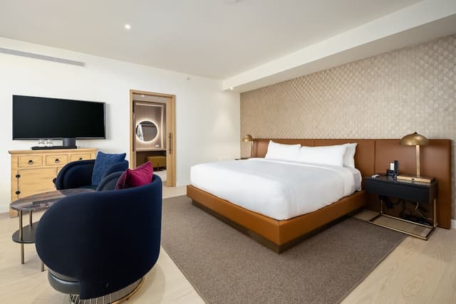 Versante Hotel-Luxury Suite, 3 Bedrooms-3