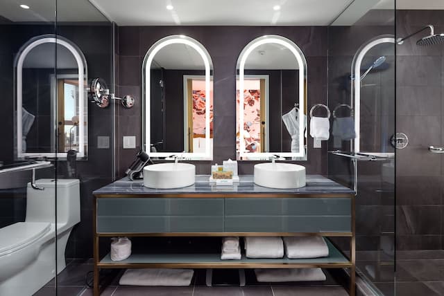 Versante Hotel-Superior Room, 1 King Bed-7