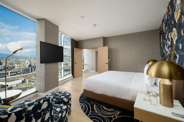 Versante Hotel-Luxury Suite, 3 Bedrooms-5