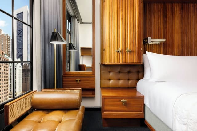 Le Meridien New York, Central Park by Marriott-Junior Suite, 1 King Bed with Sofa bed, City View-8