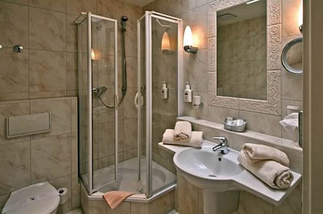 Hotel Augusta-Single Room-4