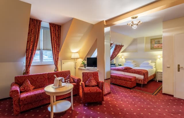 Hotel Augusta-Superior Double or Twin Room-3