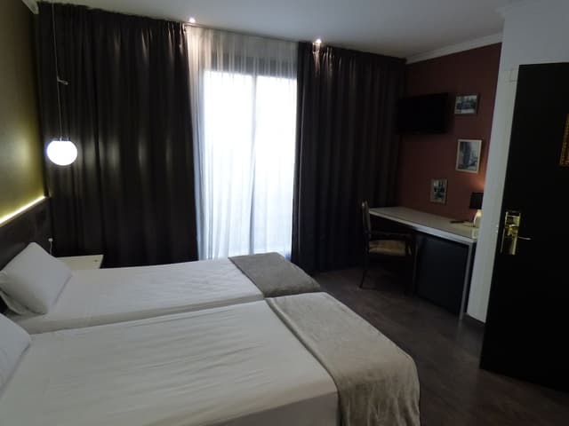 Hotel Moderno Barcelona-全景双床房-13