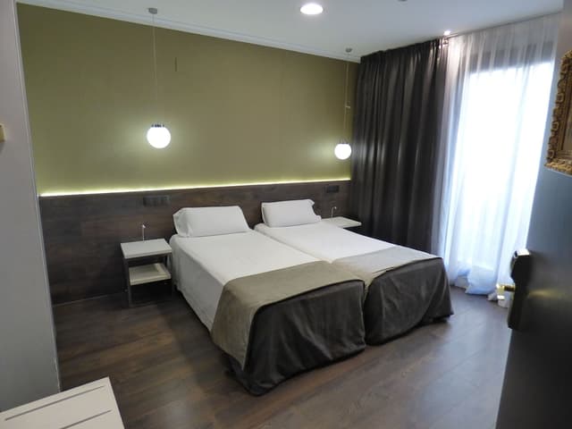 Hotel Moderno Barcelona-全景双床房-1