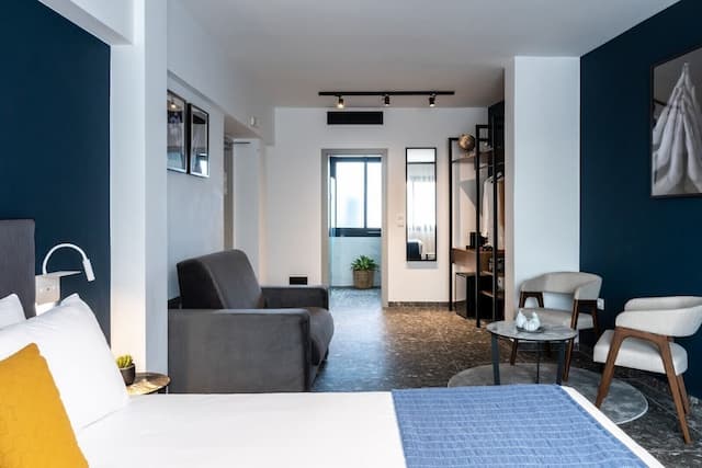 PLAYシアトルアテネ-ジュニア スタジオスイート クイーンベッド 1 台ソファーベッド付き-9