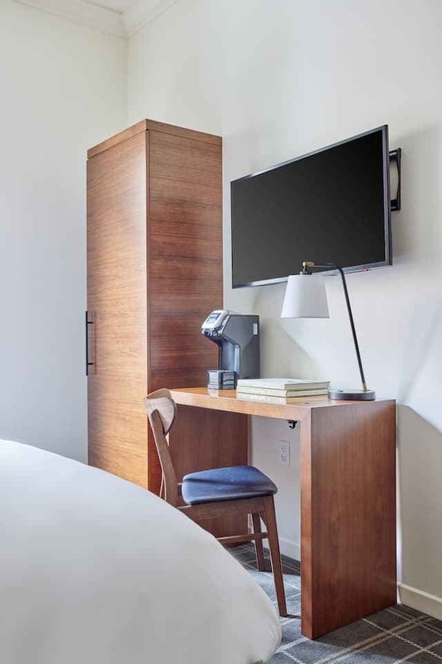 FOUND Hotel, San Francisco-標準客房, 1 張加大雙人床-3