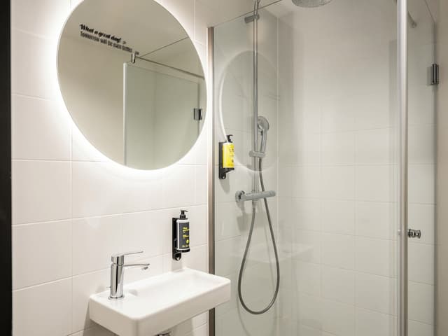 JO&JOE Vienna - Hostel = 維也納JO&JOE青年旅舍-雙人房, 1 張特大雙人床-5