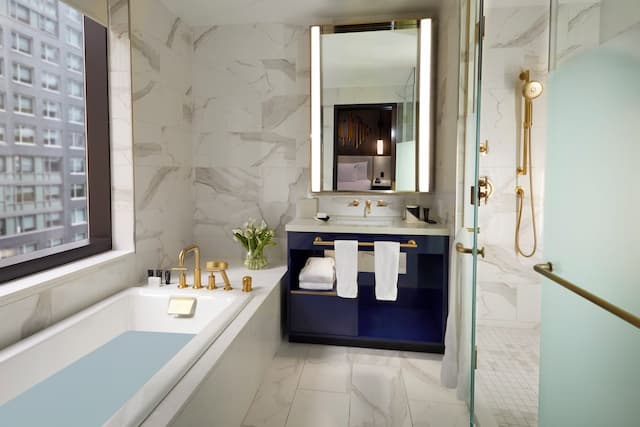 Hard Rock Hotel New York-Deluxe Room, 1 King Bed-1