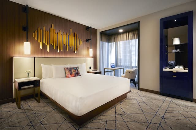Hard Rock Hotel New York-Deluxe Room, 1 King Bed-2