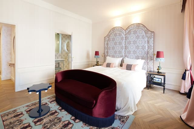 더 레오 그랜드-더블룸 (Grand Deluxe)-1