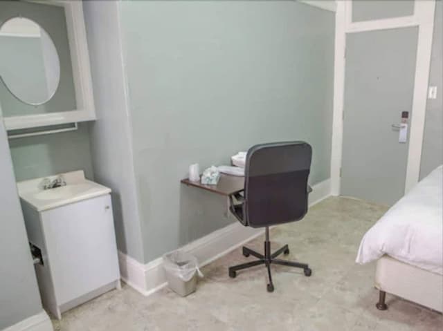 溫莎酒店-豪華客房 (with Shared Bathroom)-6