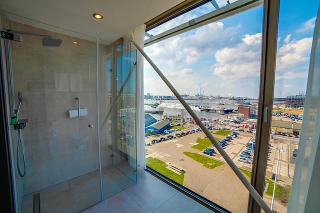 더블트리 바이 힐튼 호텔 암스테르담 - NDSM 워프-슈피리어룸, 퀸사이즈침대 1개, 금연 (Water View)-17