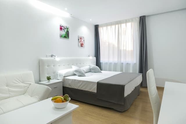 Boutique Urban Madrid Genova-Superior Double Room-2