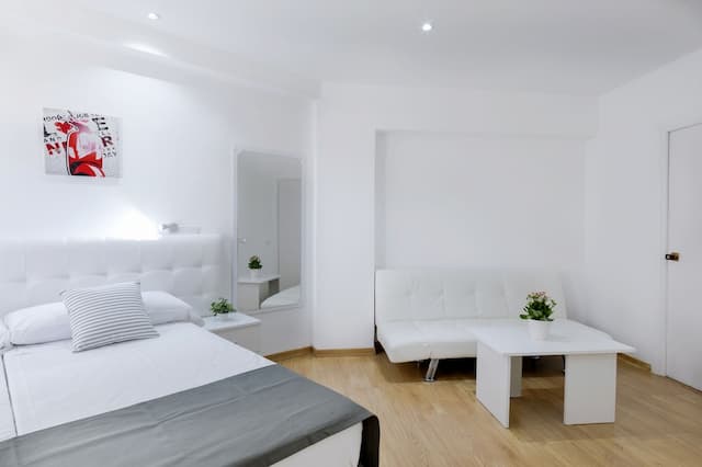 Boutique Urban Madrid Genova-Superior Double Room-3