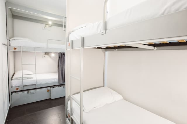 St Christopher's Inn, Barcelona - Hostel-Bed in 12 Bed Dorm, shared bathroom-3
