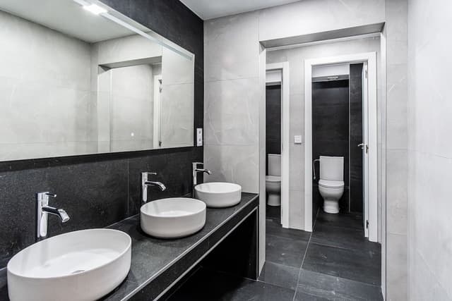 Hostel Center Madrid-1 bed in 6-Bed Mixed Dormitory Room-9