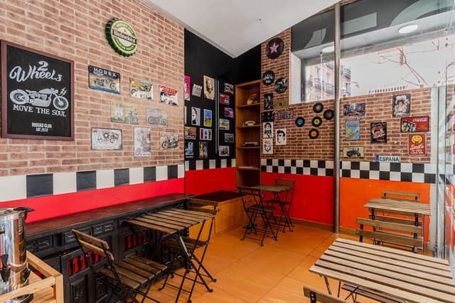Hostel Center Madrid-1 bed in 6-Bed Mixed Dormitory Room-7