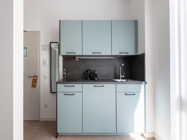 limehome Berlin Luise-Henriette-Str.-Suite with terrace-13