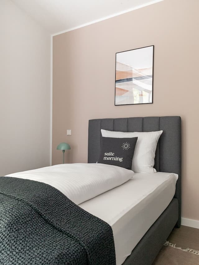 limehome Berlin Luise-Henriette-Str.-Economy Single Suite-10