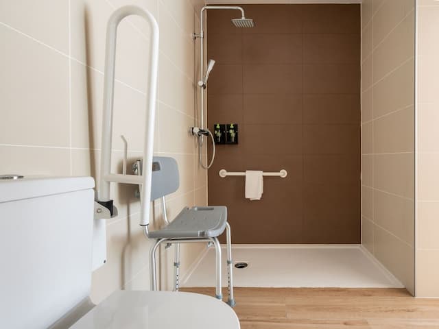 limehome Barcelona-Triple room with Terrace-10