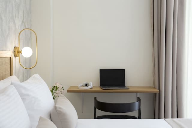 ヒプノス イン アテネ-Standard double room with balcony-4