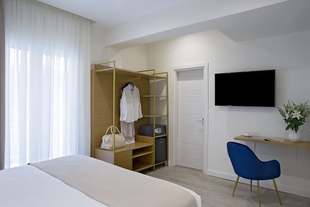 ヒプノス イン アテネ-Executive Room with Balcony-4