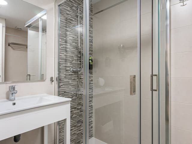 limehome Madrid La Bolsa-Studio Apartment with Balcony-23