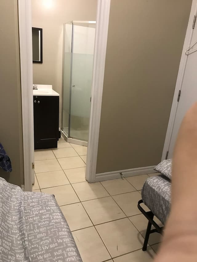 チャイナタウン トラベラーズ ホーム-トリプルルーム 専用バスルーム-12