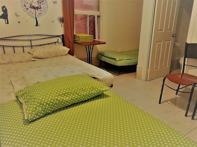 チャイナタウン トラベラーズ ホーム-4 人部屋 専用バスルーム-10