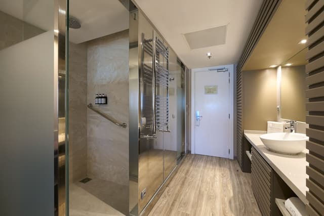 カタロニア スクエア-ジュニア スイート-5