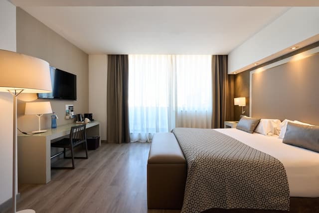 カタロニア スクエア-ジュニア スイート プライベートプール-6