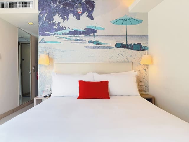 Travelodge Pattaya-标准房, 1 张大床-4