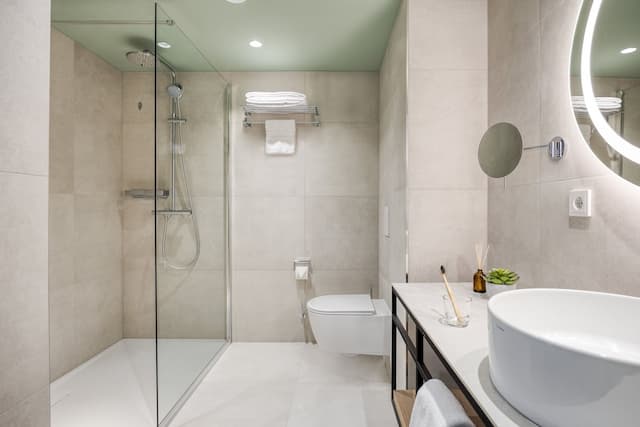 Citadines Danube Vienna-Studio & Classic Room connected-9