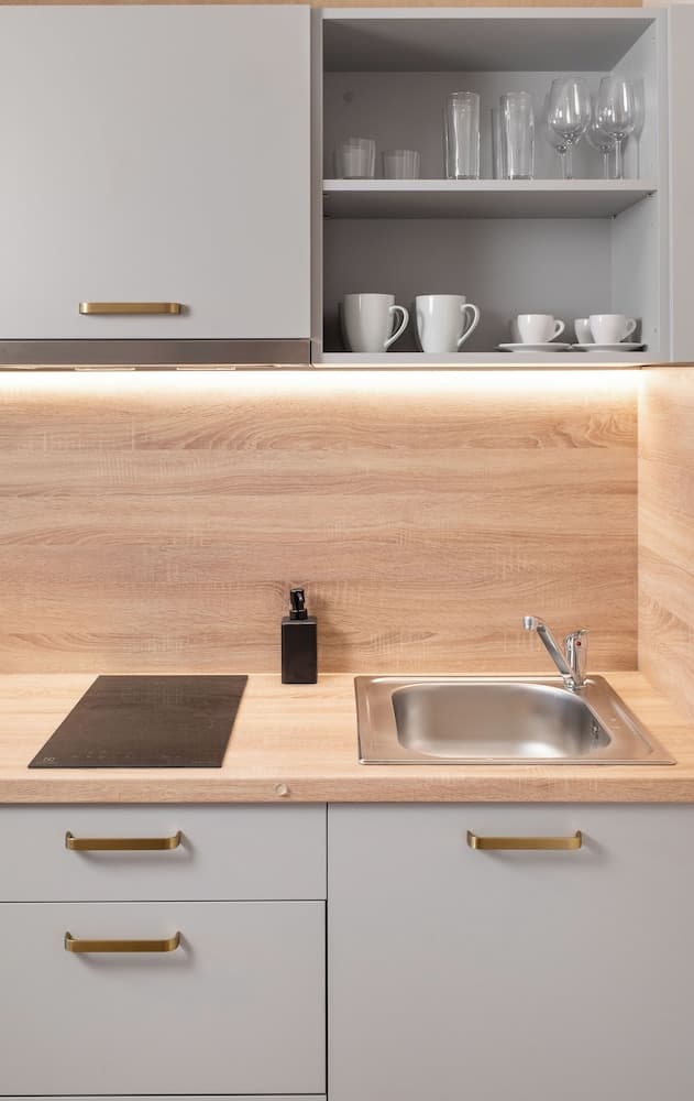 Theatre 9 Apartment by Adrez Living-舒適開放式客房-6