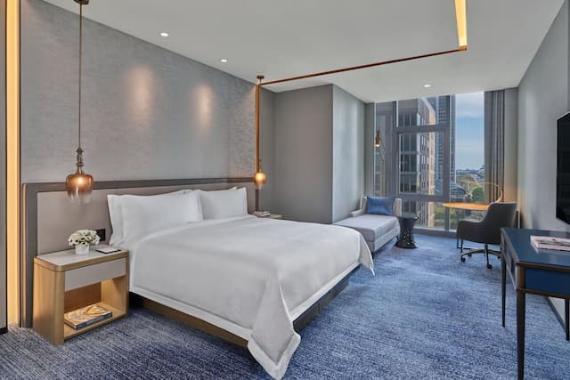 芝加哥瑞吉飯店-高級客房, 1 張特大雙人床 (Mobility Accessible, Roll-in Shower)-3