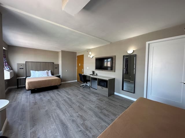 Regal Inn & Suites New York LaGuardia Hotel-豪華雙人房, 2 張加大雙人床, 非吸煙房-9